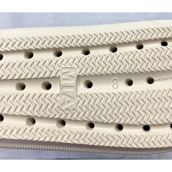 Mia Kandy Slip On Cushion Comfort Slide Nude Beige Sandals Size 8 EUC CLOUD - Picture 9 of 9